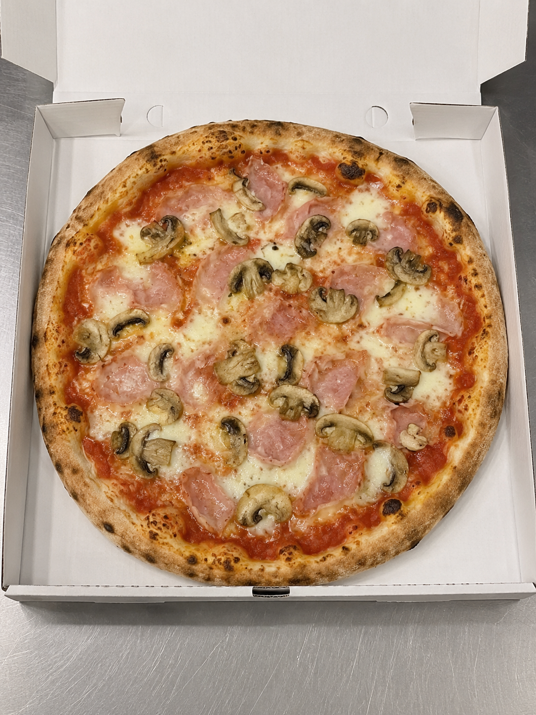 Cotto e funghi